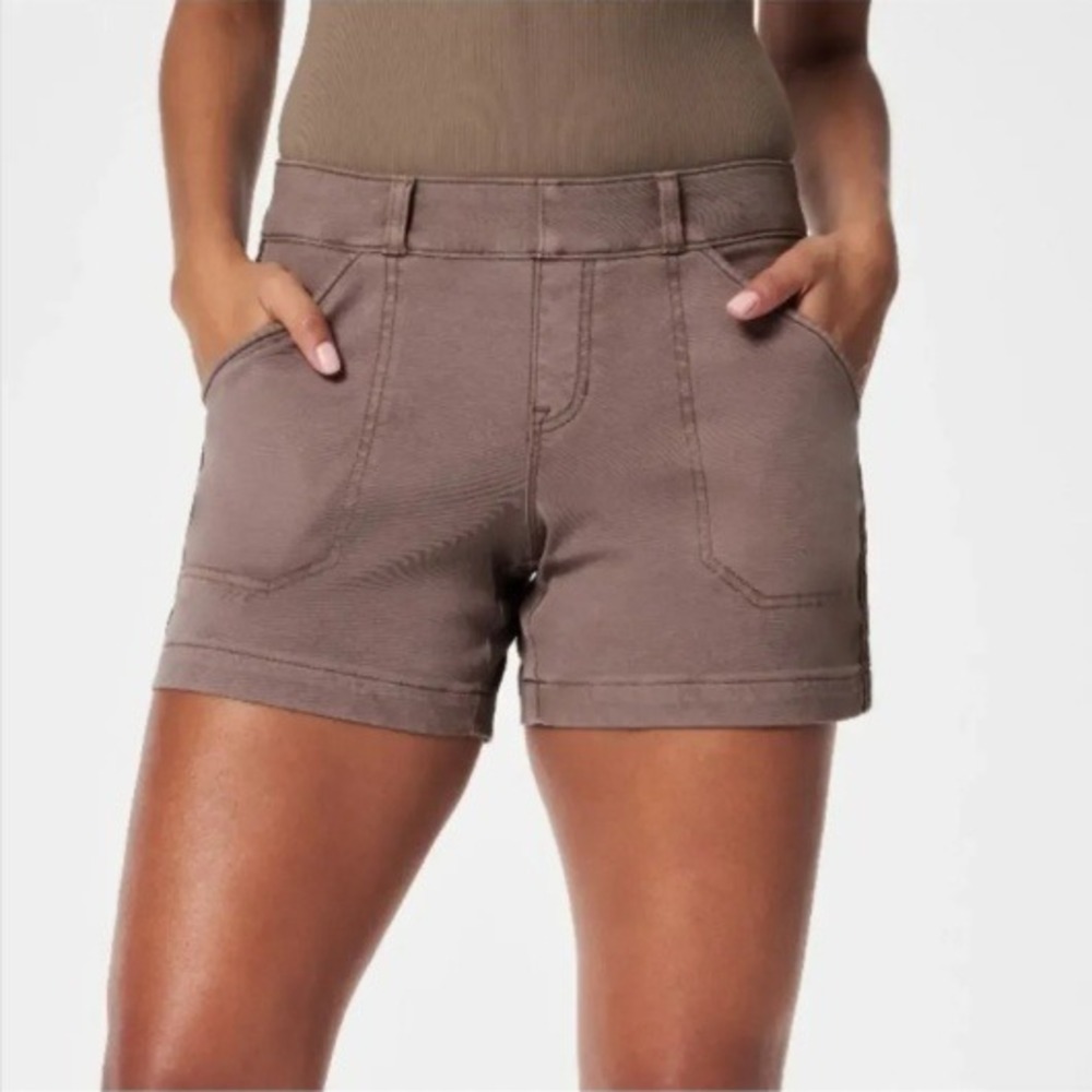 Spanx Stretch Twill Shorts 4" Inseam Cocoa Brown Pull On Utility Pockets Size M